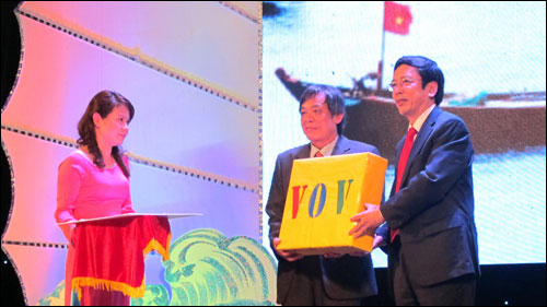 ລາຍການພົບປະແລກປ່ຽນສິລະປະ “ ຕໍ່ກຳລັງແຮງໃຫ້ ຊາວປະມົງໃນ ການເດີນທະເລ  ”