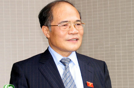 ປະທານສະພາແຫ່ງຊາດຫງວຽນຊິງຮຸ່ງ ເຮັດວຽກຢູ່ນະຄອນໂຮ່ຈິມິນ