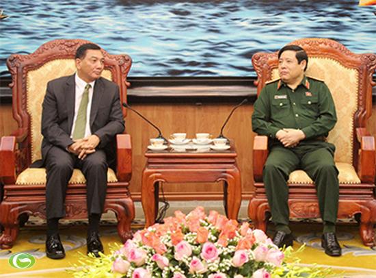 ລັດຖະມົນຕີປ້ອງກັນປະເທດ ຫວຽດນາມ ຕ້ອນຮັບຮອງລັດຖະມົນຕີປ້ອງກັນປະເທດ ອິນໂດເຊຍ