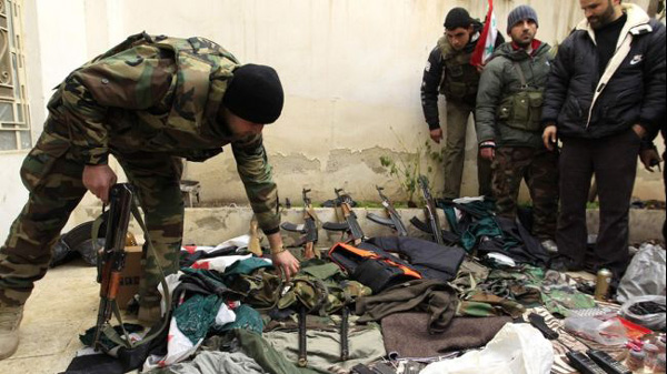 EU ຍັງມີຄວາມບໍ່ລົງລອຍກັນກ່ຽວກັບ ການຍົກເລີກຄຳສັ່ງຂວ້ຳບາດດ້ານອາວຸດໃຫ້ແກ່ຝ່າຍຄ້ານຊີຣີ