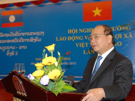 ຫວຽດນາມ - ລາວ ເພີ່ມທະວີການຮ່ວມມືກ່ຽວກັບແຮງງານ ແລະ ສະຫວັດດີການສັງຄົມ