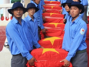 ພິທີໄຫວ້ອາໄລ, ຝັງອັດຖິທະຫານອາສາສະໝັກ ຫວຽດນາມ ທີ່ເສຍສະຫຼະຊີວິດເພື່ອຊາດຢູ່ ກຳປູເຈຍ 39 ຊຸດຢູ່ ກຳປູເຈຍ