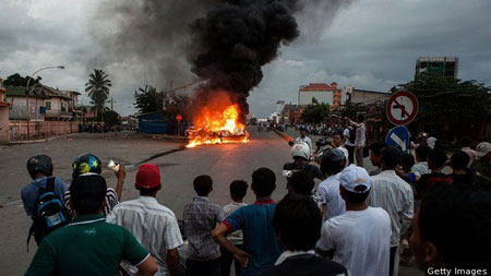 ເຫດວາງລະເບີດຢູ່ນອກສຳນັກງານ CPP ຢູ່ແຂວງ Kampong Speu (ກຳປູເຈຍ)