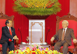 ທ່ານເລຂາທິການໃຫ່ຍ ຫງວຽນຟູຈ້ອງ ໃຫ້ການຕ້ອນຮັບທ່ານເຈົ້າຄອງ ນະຄອນຫຼວງວຽງຈັນ