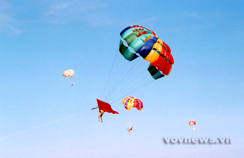 ຢ້ຽມຢຽມ ຍາຈາງ