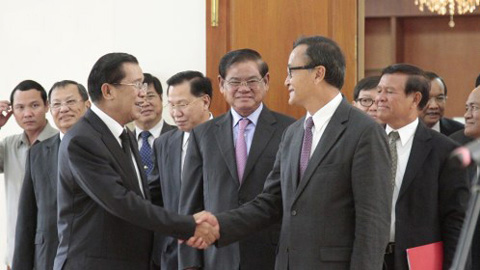 ການນຳຝ່າຍຄ້ານ ກຳປູເຈຍ ຖະແຫຼງຍຸບເລີກ ການແຫ່ຂະບວນປະທ້ວງ