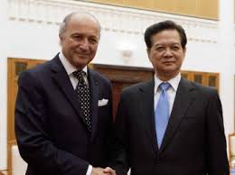 ການພົວພັນມິດຕະພາບລະຫວ່າງຫວຽດນາມ-ຝະລັ່ງບັນລຸຜົນສຳເລັດຢ່າງຈົບງາມ