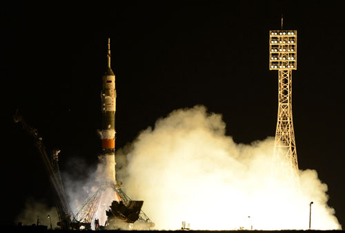 ລັດເຊຍ ຍິງເຮືອບິນອາວະກາດ “Soyuz TMA - 10” ສຳເລັດຜົນ