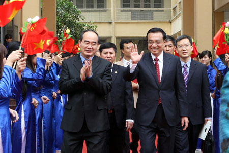 ທ່ານນາຍົກລັດຖະມົນຕີຫລີເຄີຊຽງສິ້ນສຸດການຢ້ຽມຢາມຫວຽດນາມເປັນທາງການຢ່າງຈົບງາມ