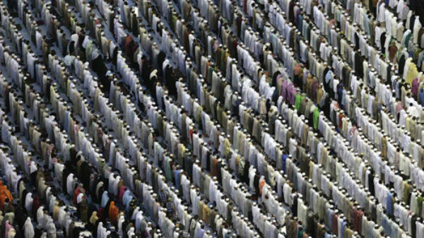 ຊາວມຸດສະລີມໃນທົ່ວໂລກເຂົ້າຮ່ວມງານບຸນEid al Adha