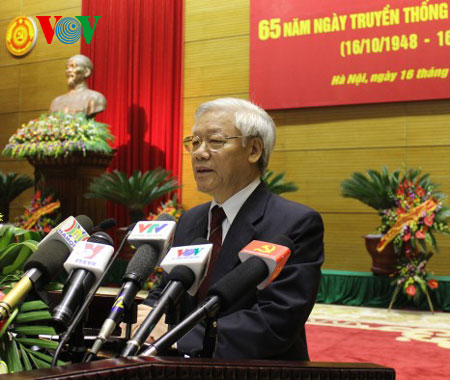 ສະເຫລີມສະຫລອງ65ປີແຫ່ງວັນມູນເຊື້ອຂະແຫນງກວດກາພັກ