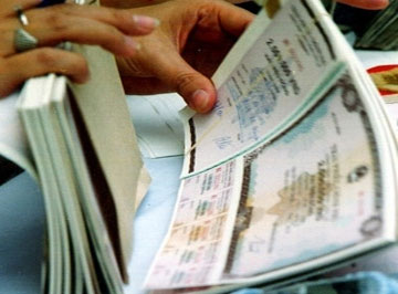 ຈຳໜ່າຍພັນທະບັດລັດຖະບາຍລວມມູນຄ່າ 170.000 ຕື້ດົ່ງແຕ່ຕ້ອງເລືອກເຟັ້ນໂຄງການລົງທຶນຢ່າງລະອຽດ