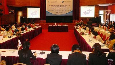 ເວທີປາໄສແມ່ຍິງ ຫວຽດນາມ- ສເກົາຫລີ ປີ 2013