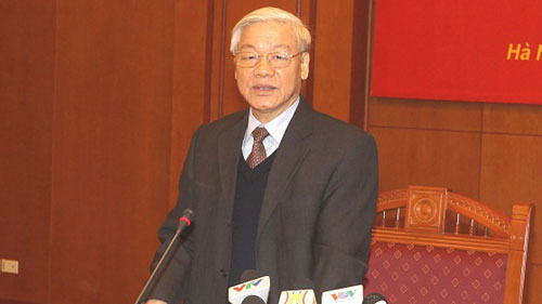 ທ່ານເລຂາທິການໃຫຍ່ ຫງວຽນຟູ້ຈ້ອງ ຕອບສຳພາດຕໍ່ນັກຂ່າວເນື່ອງໃນໂອກາດປີໃໝ່ປີມະເມັຍ 2014