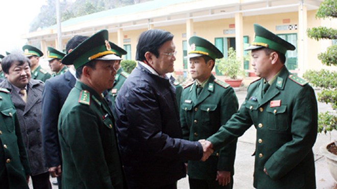 ປະທານປະເທດເຈືອງເຕິ໋ນຊາງໄປຢ້ຽມຢາມ ແລະ ເຮັດວຽກຢູ່ແຂວງຮ່າຢາງ