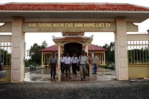 ການຮ່ວມມືລະຫວ່າງກຳລັງປ້ອງກັນຊາຍແດນກັບປະຊາຊົນພັດທະນາເສດຖະກິດ,ສັງຄົມ