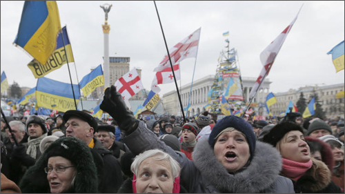 ການແຫ່ຂະບວນ ປະທ້ວງຂະໜາດໃຫ່ຍ ຢູ່ຢູແກຼນ