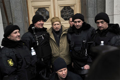 ປະທານສະພາແຫ່ງຊາດຢູແກຼນໄດ້ຮັບການເລືອກຕັ້ງເປັນປະທານາທິບໍດີຊົ່ວຄາວ