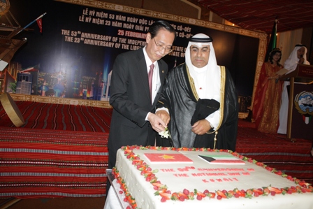 ຍາມໃດນະຄອນໂຮ່ຈິມີນກໍພ້ອມແລ້ວທີ່ຫນູນຊ່ວຍບັນດາວິສາຫະກິດຄູເວດ