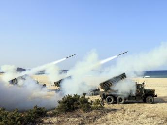 ສປປ.ເກົາຫຼີຍິງລູກສອນໄຟໄລຍະສັ້ນ16ລູກ