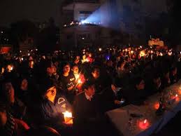 ບັນດາທ້ອງຖິ່ນຢູ່ຫວຽດນາມຕອບສະຫນອງ“ການມອດໄຟຫນຶ່ງຊົ່ວໂມງເພື່ອຫນ່ວຍໂລກ”