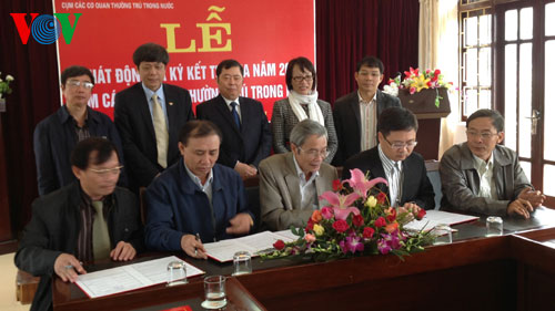 VOV ຈັດພິທີປຸກລະດົມ ແລະ ລົງນາມໃນແຜນການແຂ່ງຂັນ ປີ 2014