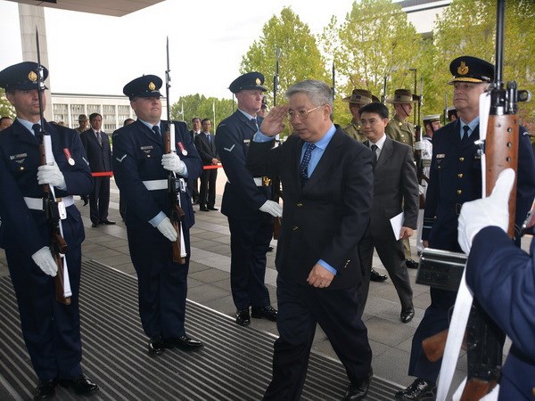 ຫວຽດນາມ-ອົດສະຕາລີຮ່ວມມືແກ້ໄຂຜົນຮ້າຍຢ້ອນຫຼັງຈາກລະເບີດບໍ່ທັນແຕກພາຍຫຼັງສົງຄາມ