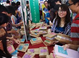 ວັນປື້ມຫວຽດນາມ:ສ້າງວັດທະນະທຳອ່ານຢູ່ຫວຽດນາມ