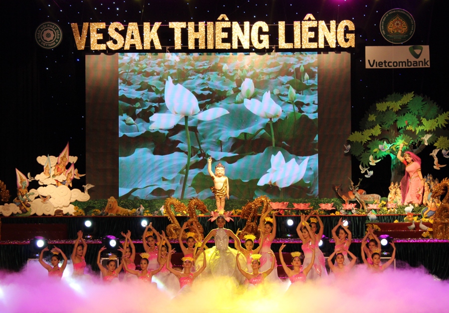 ລາຍການສິລະປະ“ວັນບຸນວິສາຂະບູຊາສັກກະລະບູຊາ”