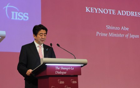 ກອງປະຊຸມShangri-Laຄັ້ງທີ13:ຫລາຍຄະນະຜູ້ແທນສົນໃຈເຖິງການຜັນແປທີ່ອັນຕະລາຍຢູ່ທະເລຕາເວັນອອກ