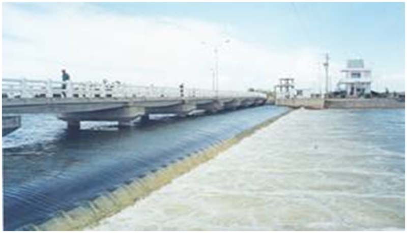 ແຕ່ລະປີລົງທຶນກວ່າ    2.200ຕື້ດົ່ງເພື່ອພັດທະນາຊົນລະປະທານ   ເຂດທົ່ງພຽງແມ່ນ້ຳຂອງພາກໃຕ້ຫວຽດນາມ