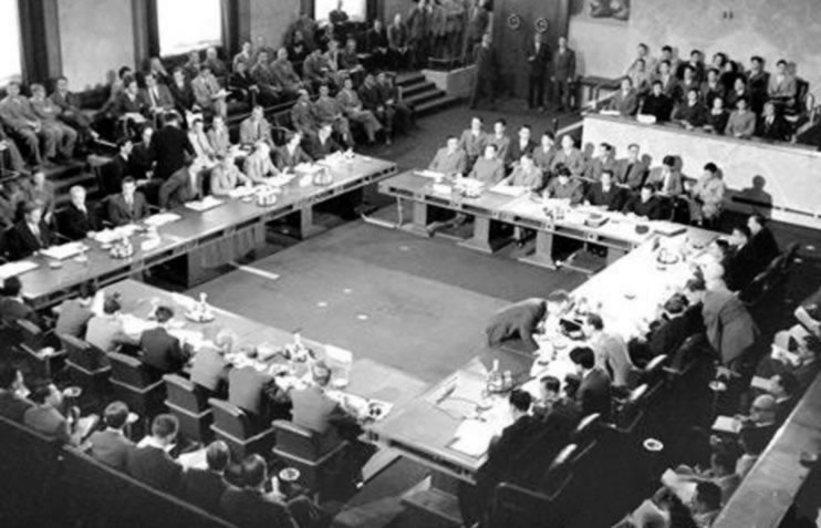 ສະເຫຼີມສະຫຼອງ60ປີແຫ່ງວັນລົງນາມໃນສັນຍາເຊີແນວ1954