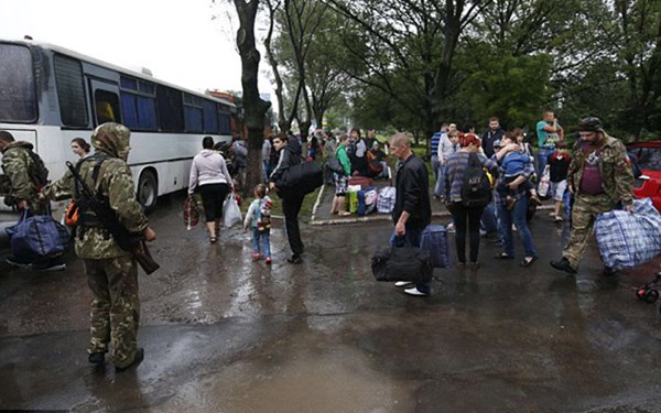 ການສູ້ຮົບສືບຕໍ່ຜັນແປ ໄປຢ່າງເຄັ່ງຕຶງຢູ່ ຢູແກຼນຕາເວັນອອກ