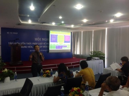 ບົດບາດຂອງສື່ມວນຊົນໃນການຕໍ່ສູ້ປ້ອງກັນ ແລະ ຕ້ານການສໍ້ລາດບັງຫຼວງ