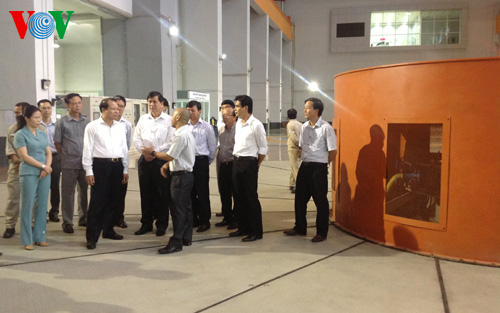 ຮອງນາຍົກລັດຖະມົນຕີ ຫວູ້ວັນນິງເຮັດວຽກ ຢູ່ແຂວງຮ່ວາບິ່ງ