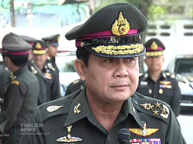 ໄທ:ພະບາດສົມເດັດພະເຈົ້າມະຫາຊີວິດໃຫ້ສັດຕະຍາບັນນາຍພົນປຣາຢຸດຈັນໂອຈາເປັນນາຍົກລັດຖະມົນຕີ