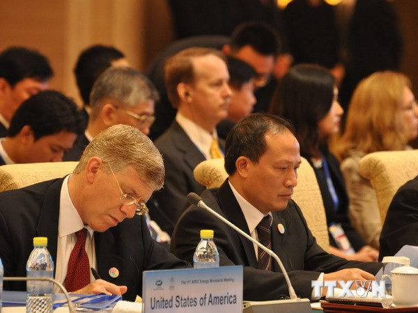 ຫວຽດນາມສະເໜີບົດທາບທາມຄວາມເຫັນທີ່ກອງປະຊຸມລັດຖະມົນຕີພະລັງງານAPECຄັ້ງທີ11