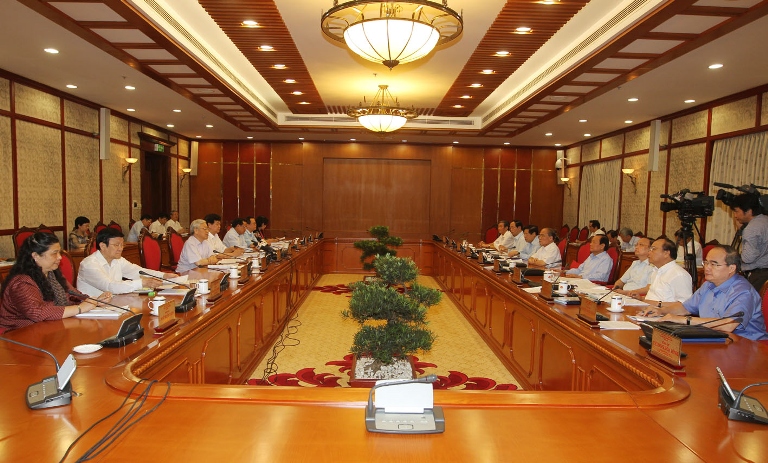 ຫວຽດນາມສືບຕໍ່ສ້າງລະບອບເສດຖະກິດການຕະຫຼາດຕາມກຳນົດທິດສັງຄົມນິຍົມໃຫ້ສົມບູນແບບ