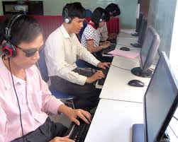 ການເສັງໄອທີສຳລັບຄົນຕາບອດຄັ້ງທຳອິດ