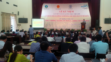 ສະເຫຼີມສະຫຼອງວັນສະບຽງອາຫານໂລກ ຄັ້ງທີ 34 ຢູ່ ຫວຽດນາມ