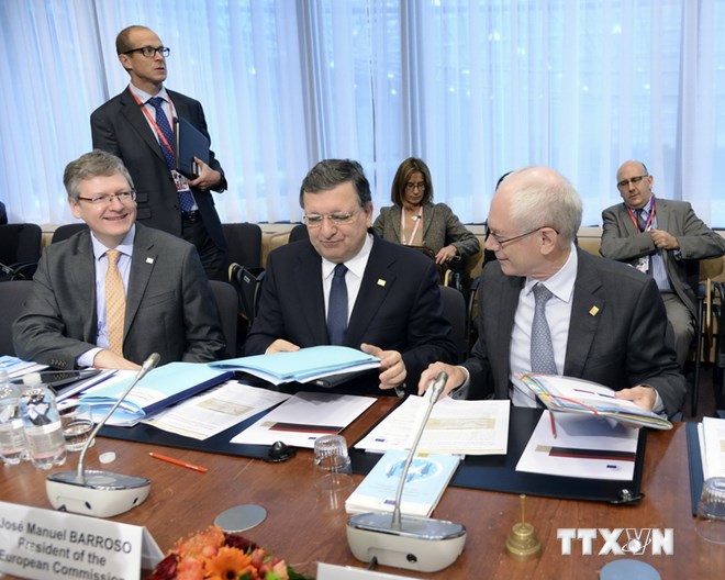 ບັນດາປະເທດອີຢູບັນລຸໄດ້ຂໍ້ຕົກລົງສຳຄັນກ່ຽວກັບການປ່ຽນແປງຂອງດິນຟ້າອາກາດ