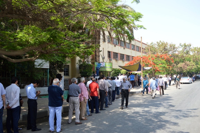 Tuynidiດຳເນີນການເລືອກຕັ້ງທົ່ວປະເທດ