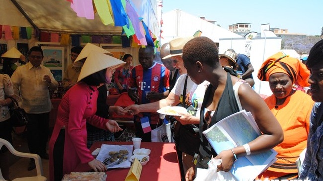 ຫວຽດນາມແລະອະຟະລິກາໃຕ້ເພີ່ມທະວີການຮ່ວມມືການຄ້າ,ການລົງທຶນແລະການທ່ອງທ່ຽວ