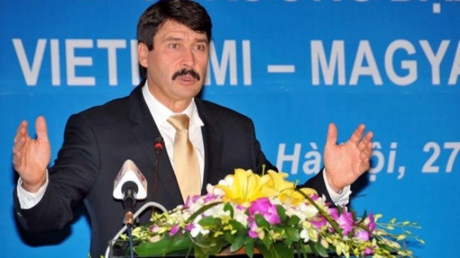 ກອງປະຊຸມອະທິການ ບໍດີບັນດາມະຫາ ວິທະຍາໄລຫວຽດນາມ- ຮຸງກາຣີຄັ້ງທີ 1