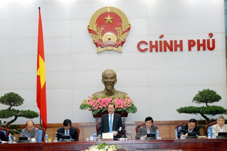 ຊັບຊ້ອນ,ປ່ຽນໃໝ່ວິສາ ຫະກິດເພື່ອສ້າງພື້ນຖານ ເສດຖະກິດເປັນປົກກະຕິ