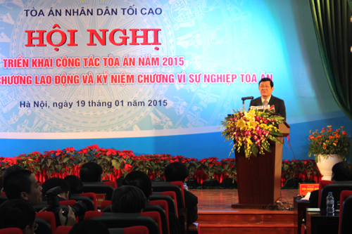 ທ່ານປະທານປະເທດເຈືອງເຕີນຊາງເຂົ້າຮ່ວມກອງປະຊຸມສະຫລຸບວຽກງານປີ2014ຂອງສານປະຊາຊົນ