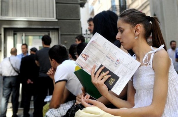 ຢູແກຼນ ຈຳກັດການ ເຂົ້າເມືອງສຳລັບພົນລະເມືອງລັດເຊຍ