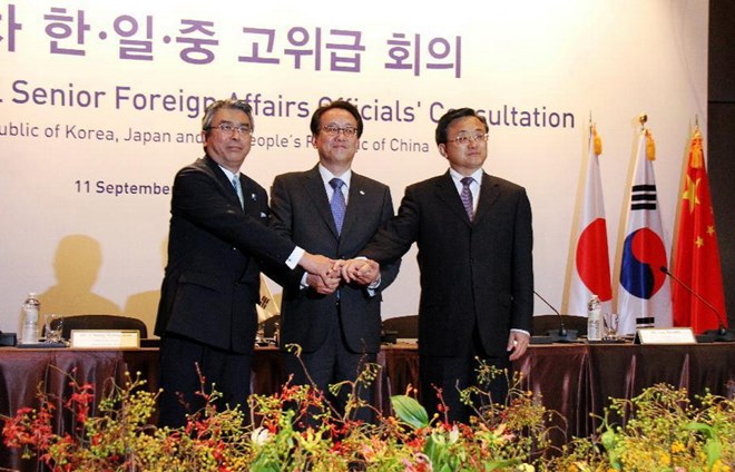 ສ.ເກົາຫຼີ-ຈີນ-ຍີ່ປຸ່ນເຫັນດີຈັດຕັ້ງກອງປະຊຸມຂັ້ນລັດຖະມົນຕີວ່າການກະຊວງການຕ່າງປະເທດຄັ້ງທີ7