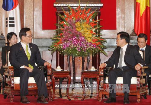 ທ່ານປະທານປະເທດເຈືອງເຕິ໋ນຊາງໃຫ້ການຕ້ອນຮັບປະທານສະພາແຫ່ງຊາດສເກົາຫຼີ