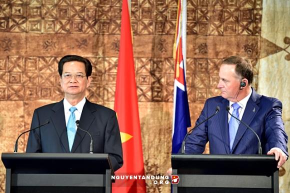 ນາຍົກລັດຖະມົນຕີຫງວຽນເຕີນຢູ້ງສິ້ນສຸດການຢ້ຽມຢາມນິວຊີແລນແລະອົດສະຕາລີຢ່າງຈົບງາມ